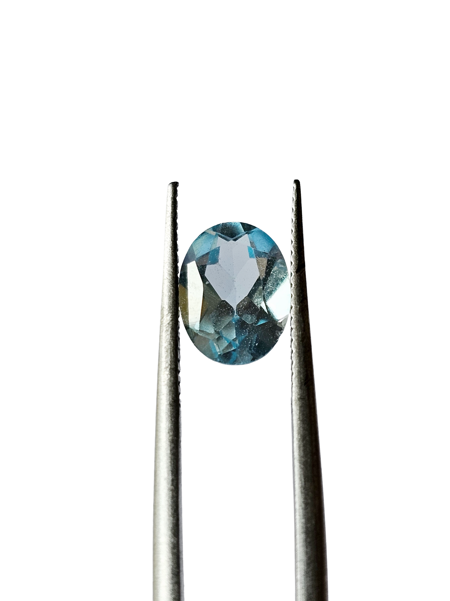 Brazil Light Blue Topaz Oval 8x6x4.5mm