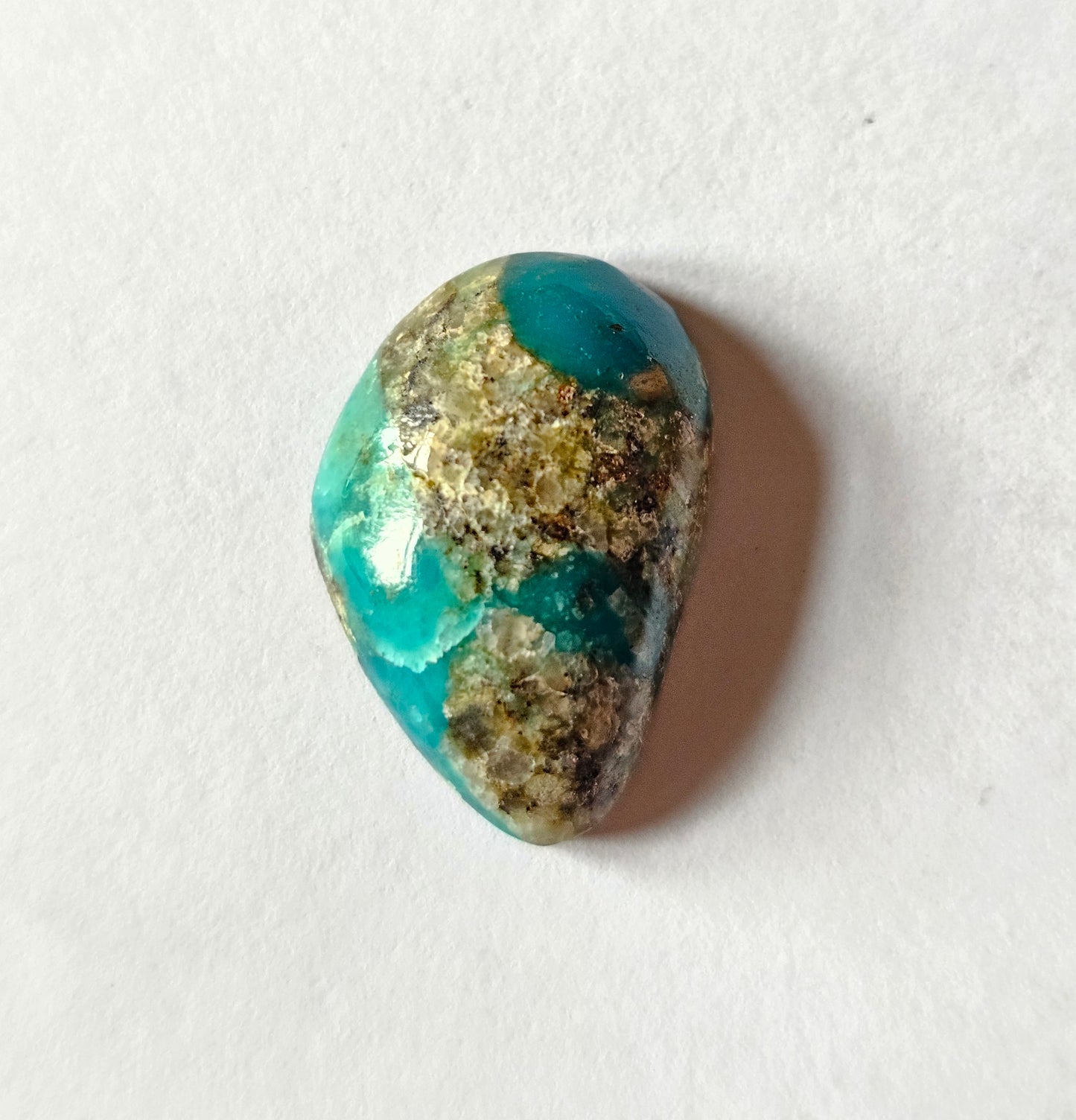 Sonora Turquoise Free Form 10x7x3mm 9.75ct