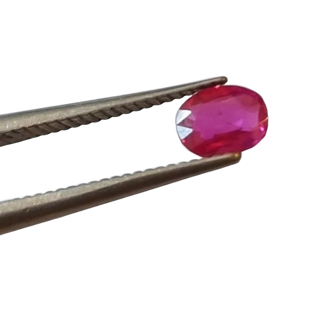 Thai Oval Ruby Eye Clean 0.34ct