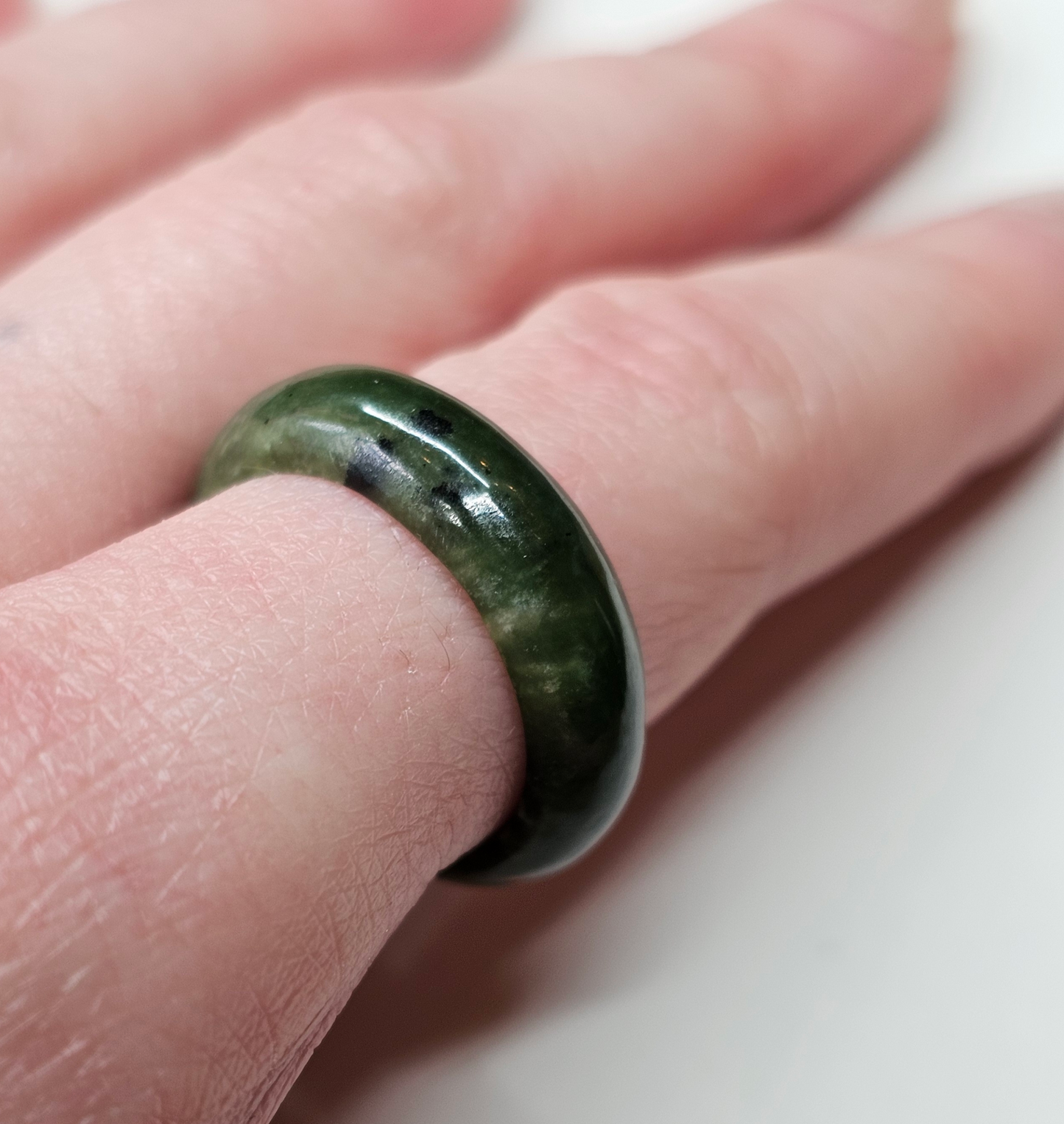 Nephrite Jade Carved Ring Size UK N