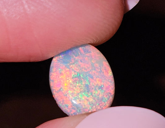 Mintabie Solid Opal 10x7.7mm