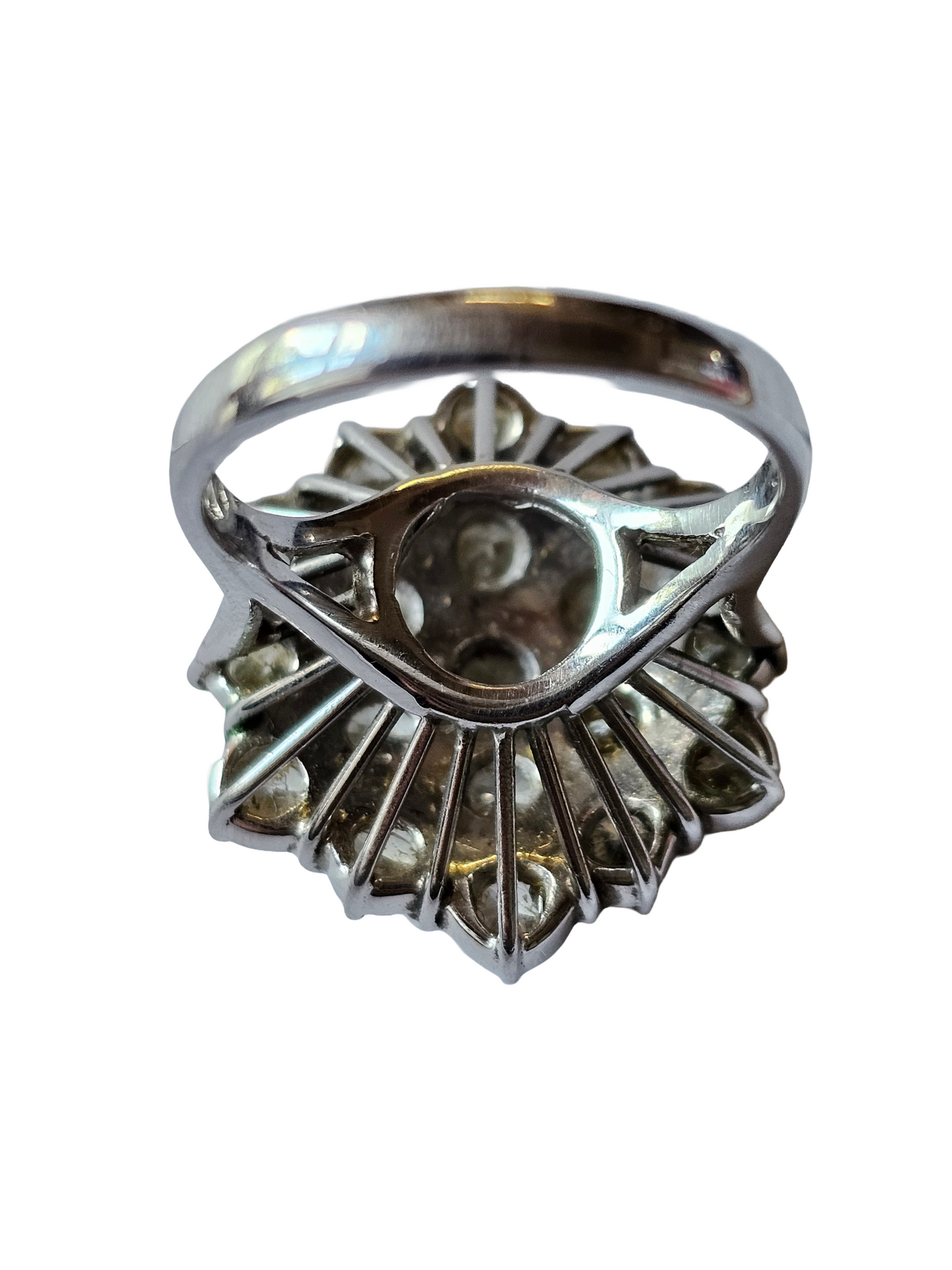 Vintage 18ct White Gold Diamond Cluster Ring