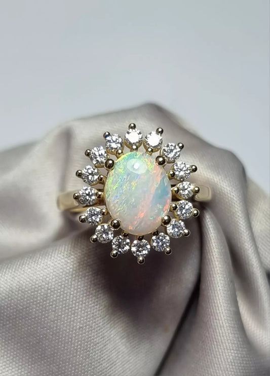 14ct Gold Australian Opal and Natural Diamond Ring